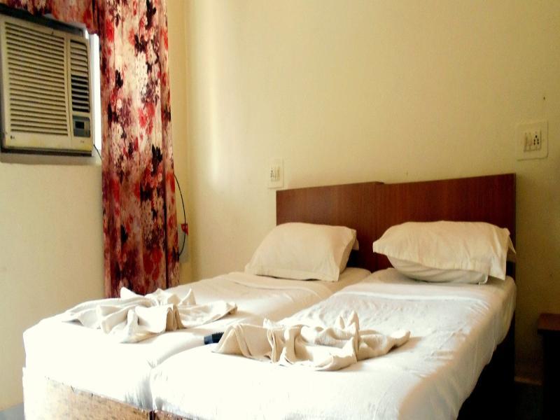 Williams Beach Retreat โคลวา ภายนอก รูปภาพ