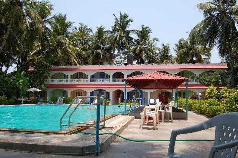 Williams Beach Retreat โคลวา ภายนอก รูปภาพ